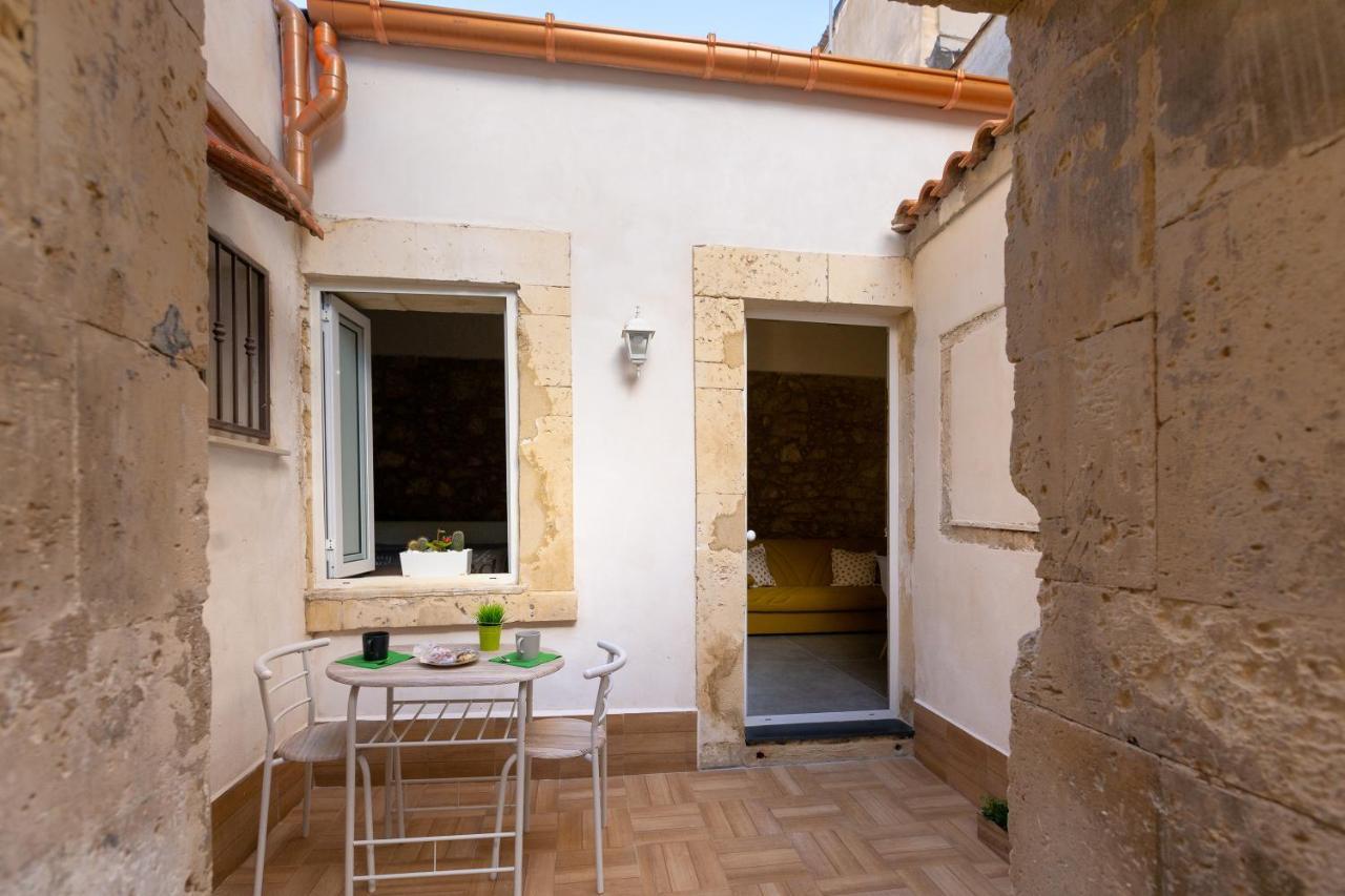Ma-Ri House Apartman Szirakúza Kültér fotó