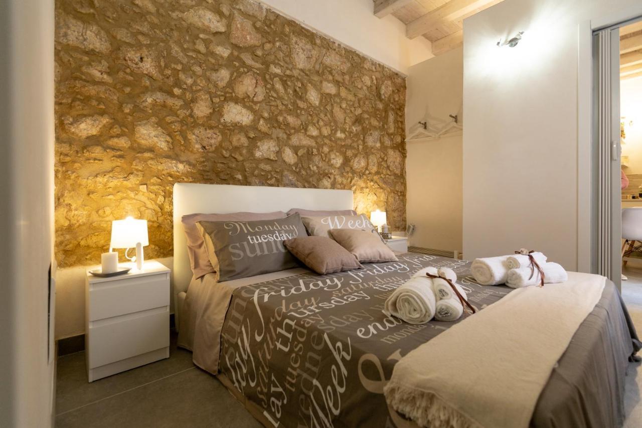 Ma-Ri House Apartman Szirakúza Kültér fotó